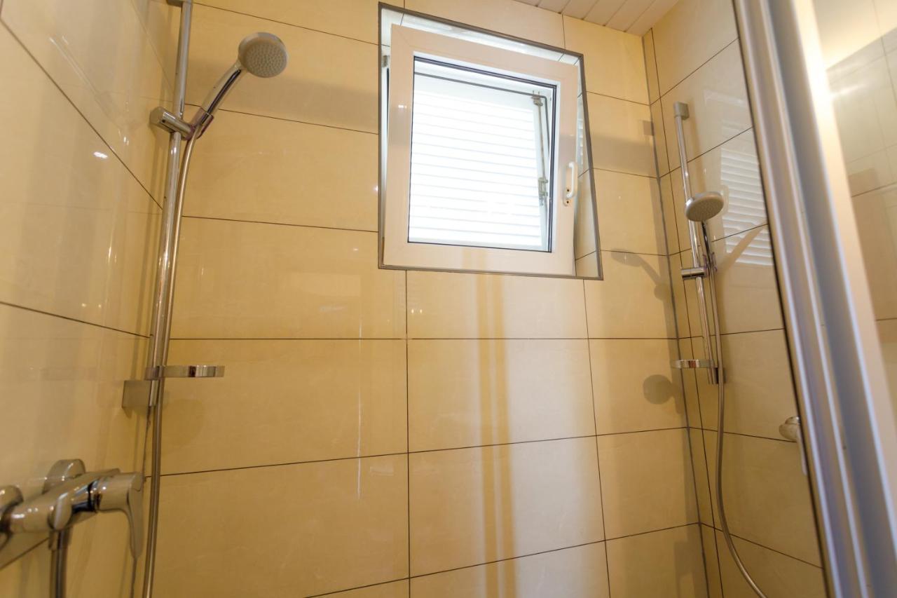 Apartments Lacic كرك المظهر الخارجي الصورة