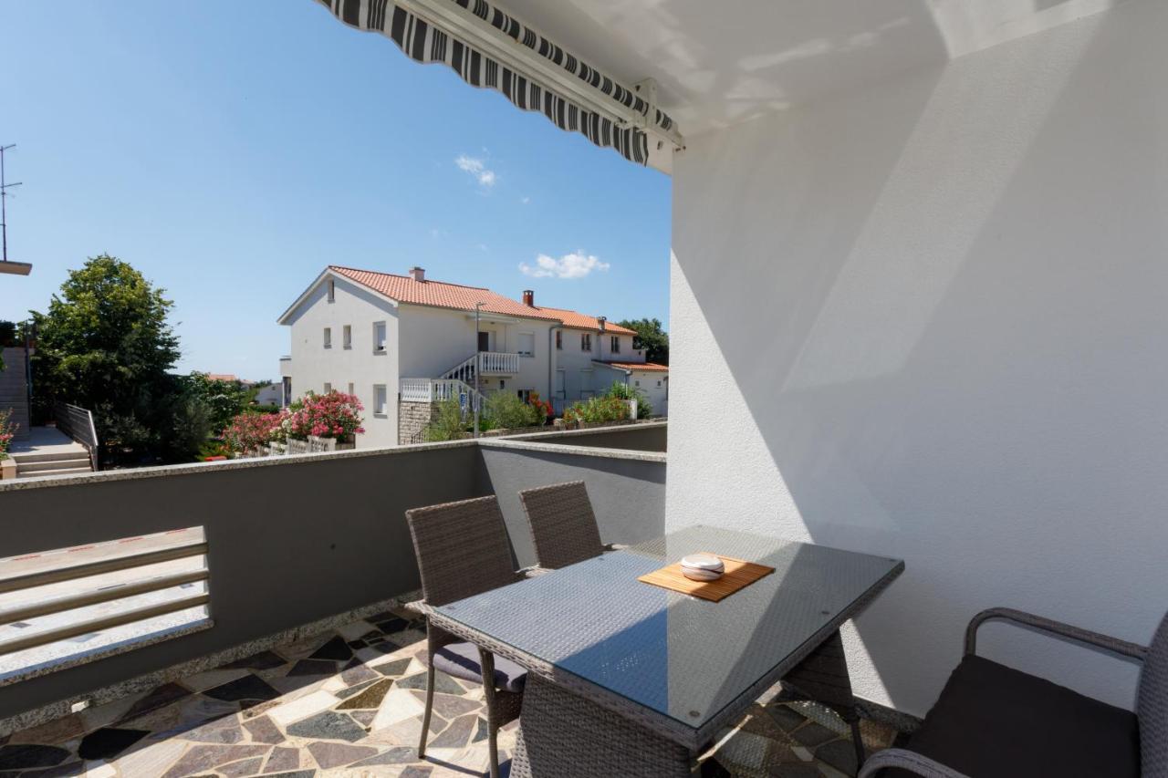 Apartments Lacic كرك المظهر الخارجي الصورة