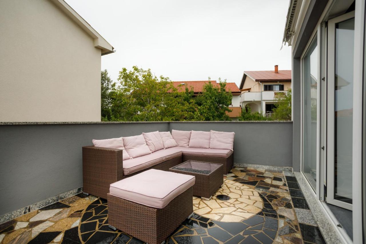Apartments Lacic كرك المظهر الخارجي الصورة
